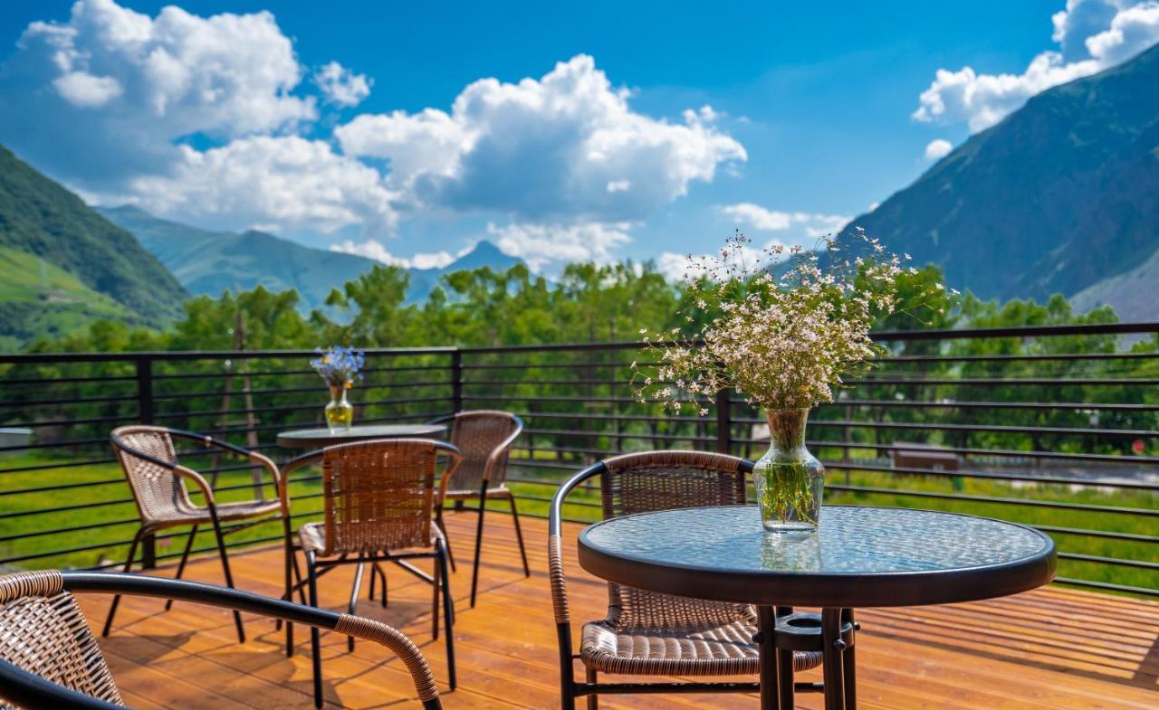 Hotel Darchi Kazbegi Exterior photo